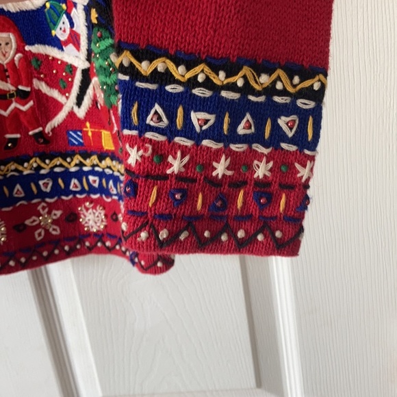 Designers originals vtg red Santa crew neck button front ugly Christmas sweater - Picture 10 of 16